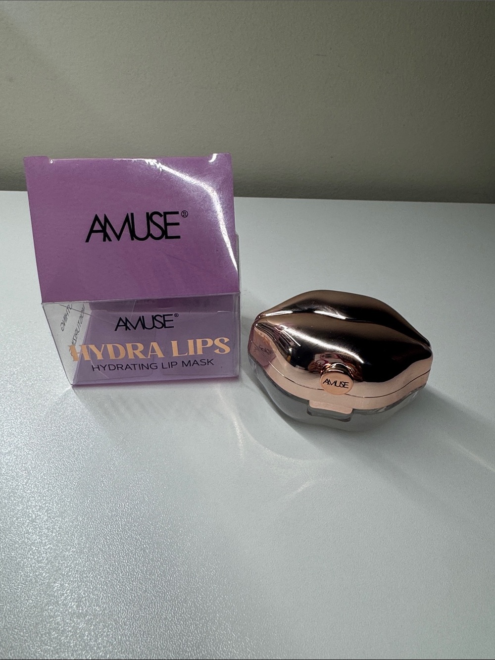 Muse Hydra Lips Hydrating Lip Mask - Rose Gold Lip-Shaped Case